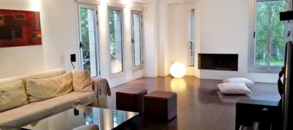 5 bedrooms Commercial property in Latsia, Cyprus No. 20981 2