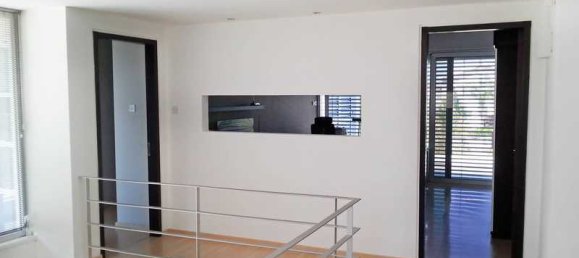 5 bedrooms Commercial property in Latsia, Cyprus No. 20981 6