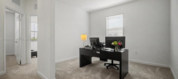 3 dormitorios dúplex en venta en Miami, Miami-Dade, Florida, USA № 615075 12