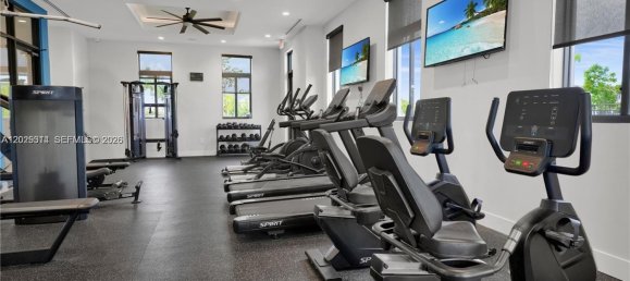 3 dormitorios dúplex en venta en Miami, Miami-Dade, Florida, USA № 615075 4