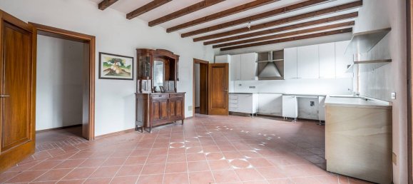 5غرفة منزل في Cornovecchio, Italy رقم 188738 32