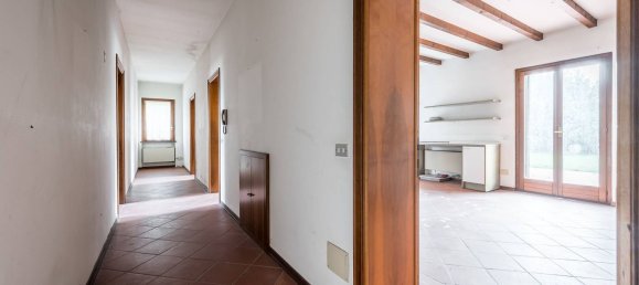 5غرفة منزل في Cornovecchio, Italy رقم 188738 7