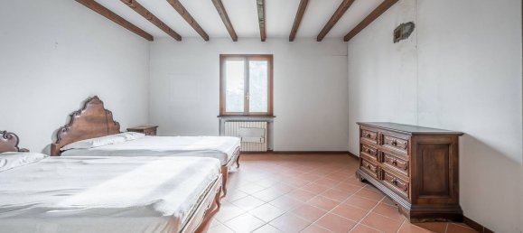 5غرفة منزل في Cornovecchio, Italy رقم 188738 44