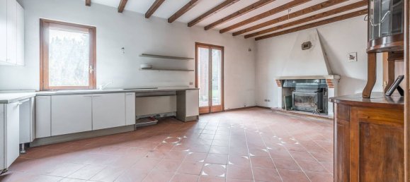 5غرفة منزل في Cornovecchio, Italy رقم 188738 28