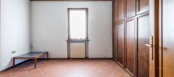 5غرفة منزل في Cornovecchio, Italy رقم 188738 40