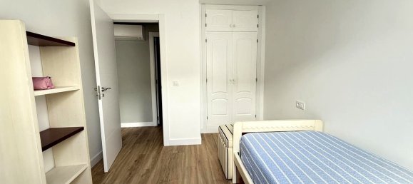 Apartamento de 3 dormitorios en Cuenca, Spain No. 159071 11