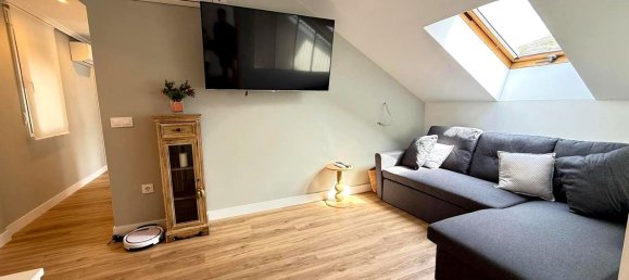 Apartamento de 3 dormitorios en Cuenca, Spain No. 159071 2