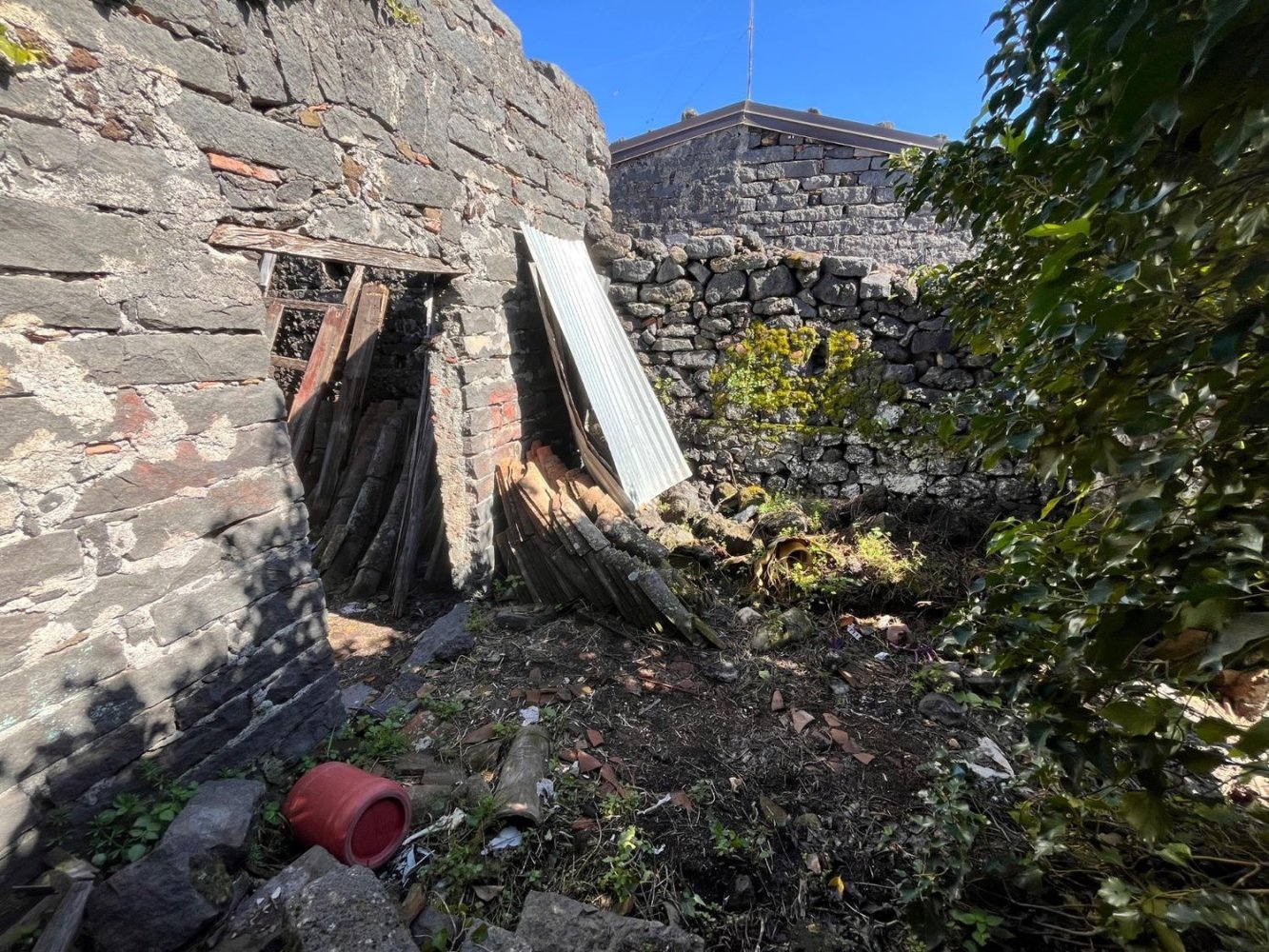 Студия в Николози, Италия № 298907