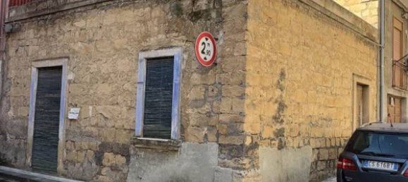 2 bedrooms House in Scordia, Italy No. 48786 3