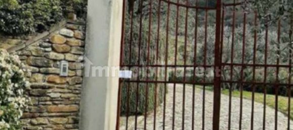 5 rooms Warehouse in Rufina, Italy No. 270773 11