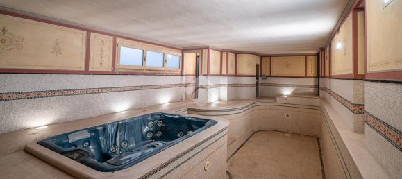 11غرفة فيلا في Reggio Emilia, Italy رقم 8049 6