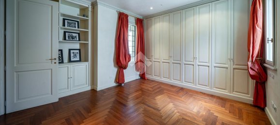 11غرفة فيلا في Reggio Emilia, Italy رقم 8049 27