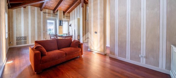 11غرفة فيلا في Reggio Emilia, Italy رقم 8049 21