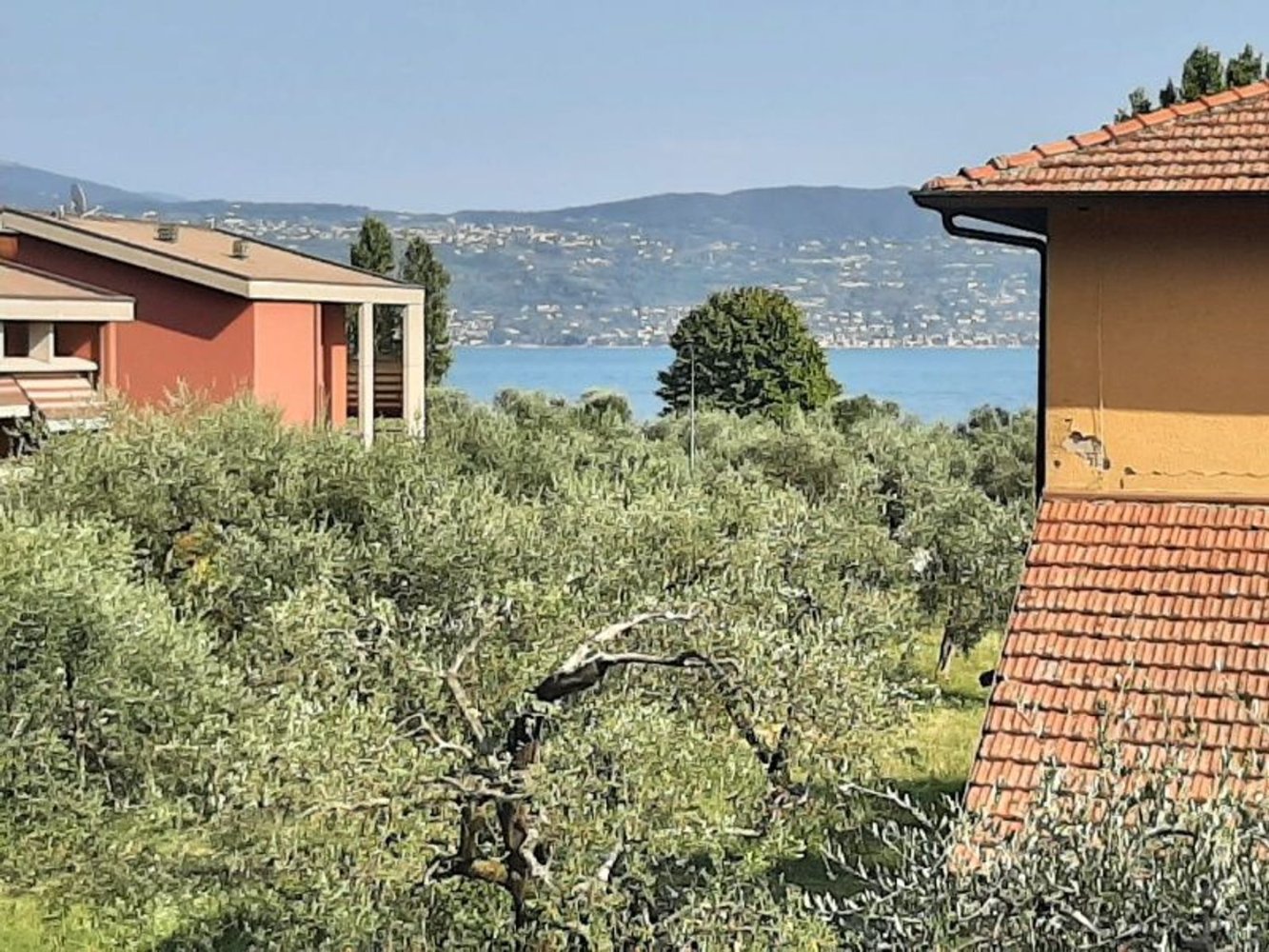 Villa de 5 habitaciónes en Toscolano Maderno, Italy No. 311861