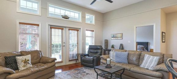 2 Schlafzimmer Haus in British Columbia, Canada, Nr. 1301 8