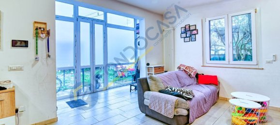 Villa de 3 habitaciónes en Solaro, Italy No. 124628 7