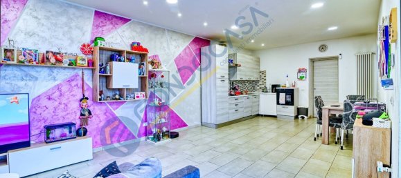 Villa de 3 habitaciónes en Solaro, Italy No. 124628 2