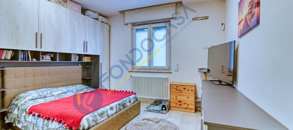 Villa de 3 habitaciónes en Solaro, Italy No. 124628 11