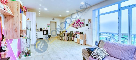 Villa de 3 habitaciónes en Solaro, Italy No. 124628 3