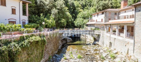 25 Schlafzimmer Haus in Loro Ciuffenna, Italy, Nr. 281429 5