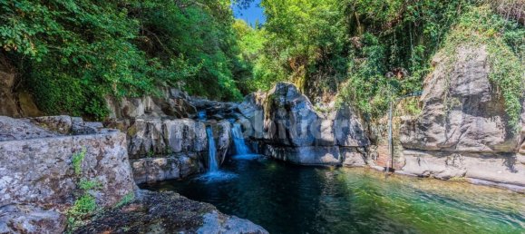 25 Schlafzimmer Haus in Loro Ciuffenna, Italy, Nr. 281429 31