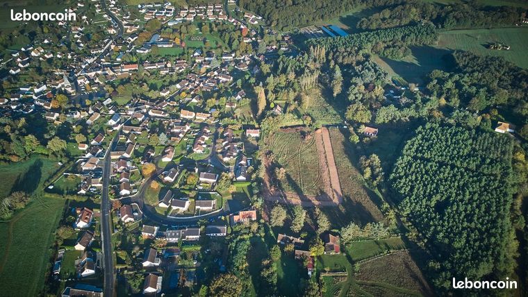 Grundstück in Sarthe, France 556m², Nr. 313723