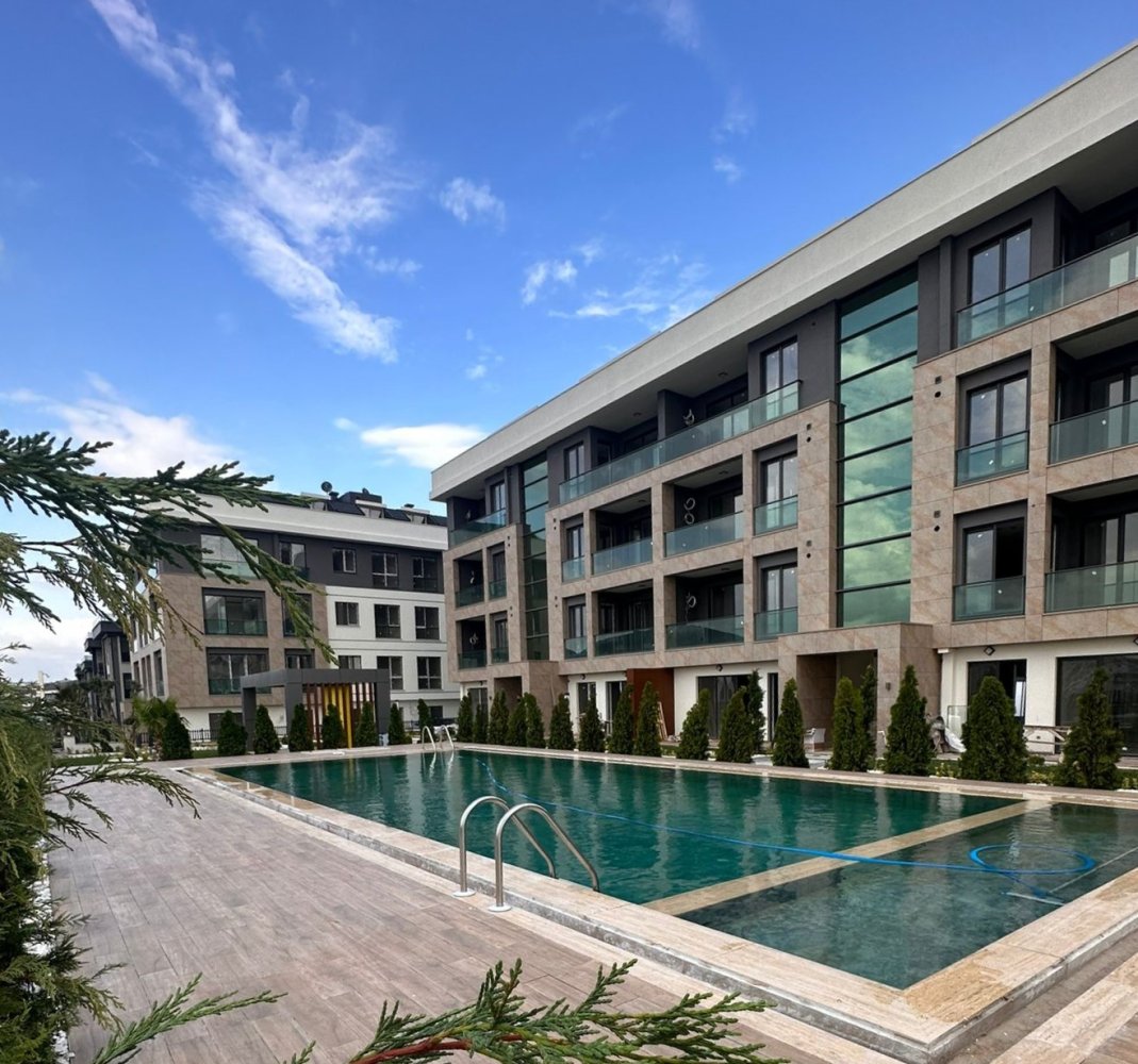 Apartment 3+1 in Istanbul, Turkey No. 17247