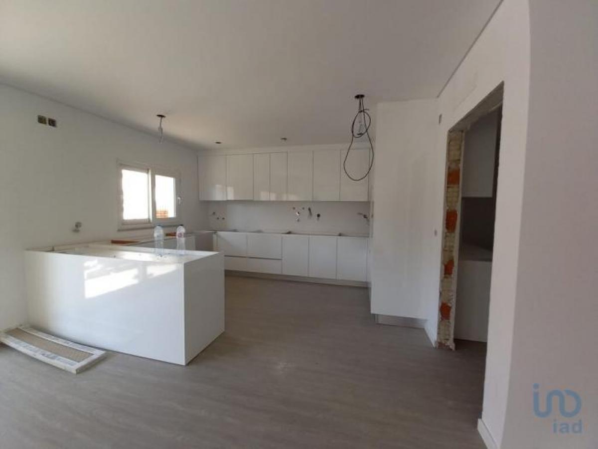 4 bedrooms House in Seixal, Portugal No. 1261