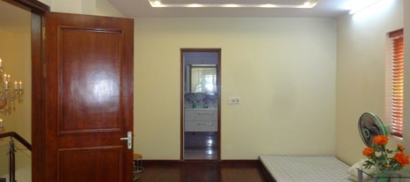 Ático de 3 dormitorios en Tay Ho, Vietnam No. 4990 11