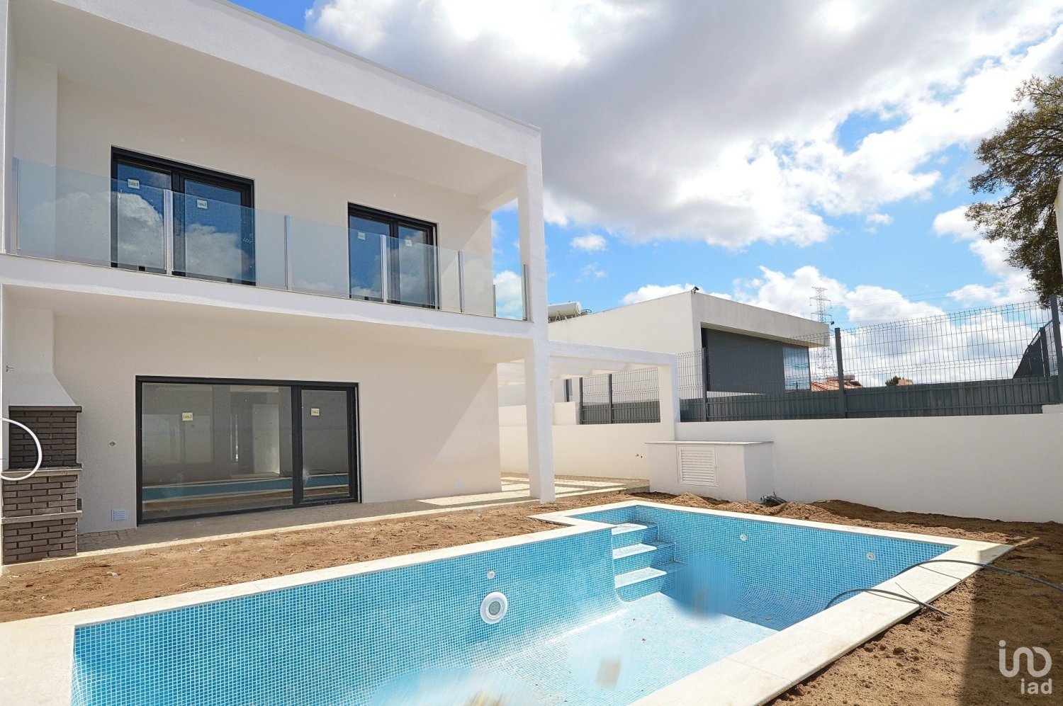 4 bedrooms House in Seixal, Portugal No. 129992