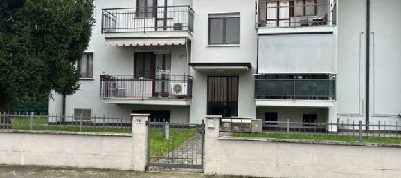 Квартира с 3 спальнями в Порто Мантовано, Италия № 372386 5