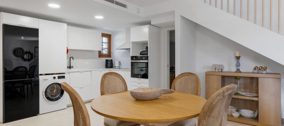 3 bedrooms Villa in Marbella, Spain No. 101556 5