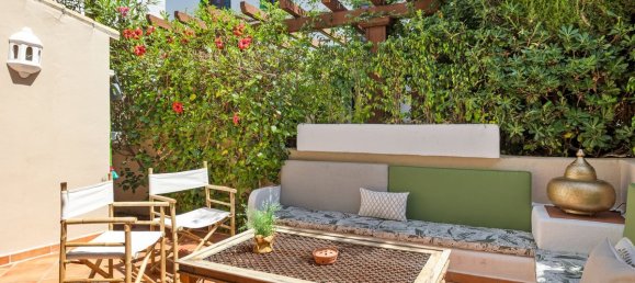 3 bedrooms Villa in Marbella, Spain No. 101556 2