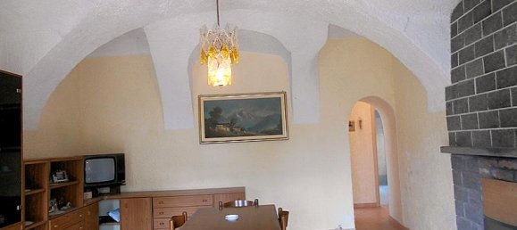 Casa de 11 habitaciónes en Villamiroglio, Italy No. 234990 4