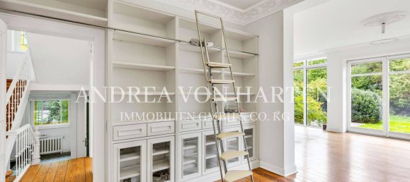 Здание с 8 комнатами в Вандсбек, Германия № 332249 8