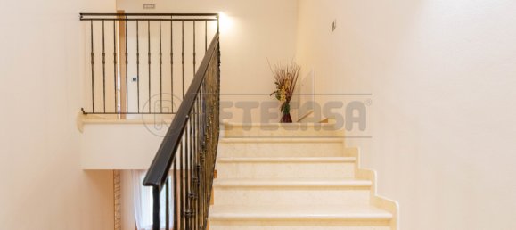 Дом с 3 спальнями в Куинто Вичентино, Италия № 372627 19