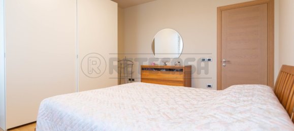 Дом с 3 спальнями в Куинто Вичентино, Италия № 372627 22