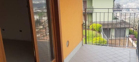 4 rooms Penthouse in Peia, Italy No. 141856 8