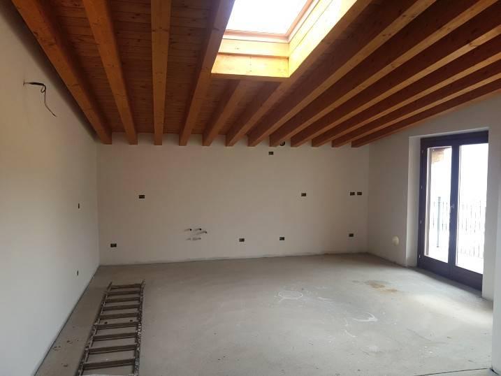 4 rooms Penthouse in Peia, Italy No. 141856