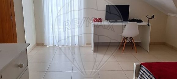 3 bedrooms House in Madalena, Portugal No. 44335 16