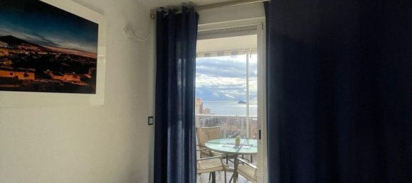 2 chambres Appartement à Alicante, Spain No. 110597 4