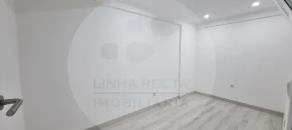 Коммерческая недвижимость 46м² в Корройюш, Португалия № 102593 8