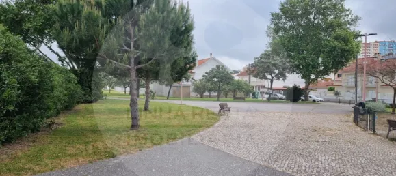 Коммерческая недвижимость 46м² в Корройюш, Португалия № 102593 22