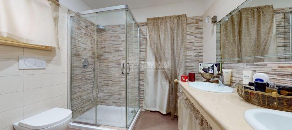 4 rooms House in Mola di Bari, Italy No. 102819 24