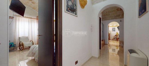 4 rooms House in Mola di Bari, Italy No. 102819 21