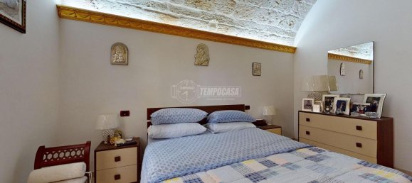 4 rooms House in Mola di Bari, Italy No. 102819 20