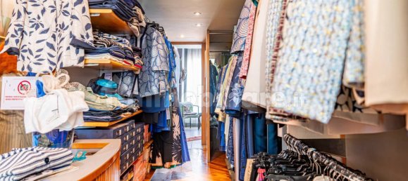 1 room Commercial property in Turin, Italy No. 170355 6