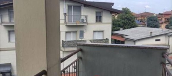 Apartamento de 3 divisões em Zanica, Italy N.º 39391 4