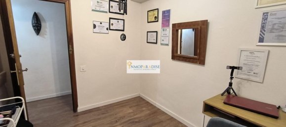Apartamento de 4 dormitorios en Alicante, Spain No. 147018 12
