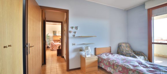 1 غرف نوم شقة في Mezzago, Italy رقم 295085 11